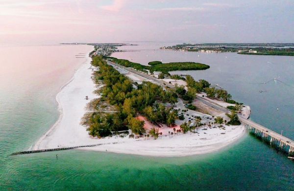 Annexation into Bradenton a consolidation option