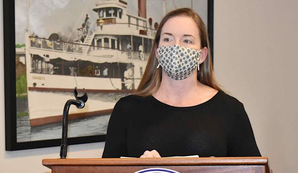 Single mom mourns loss of family chickens