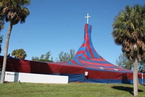 Gloria Dei tenting