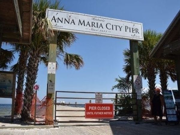 Anna Maria City Pier closed