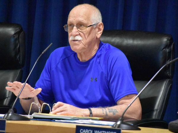 Morton resigns from Holmes Beach commission