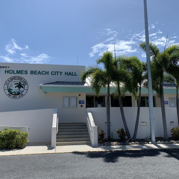 Holmes Beach City Hall