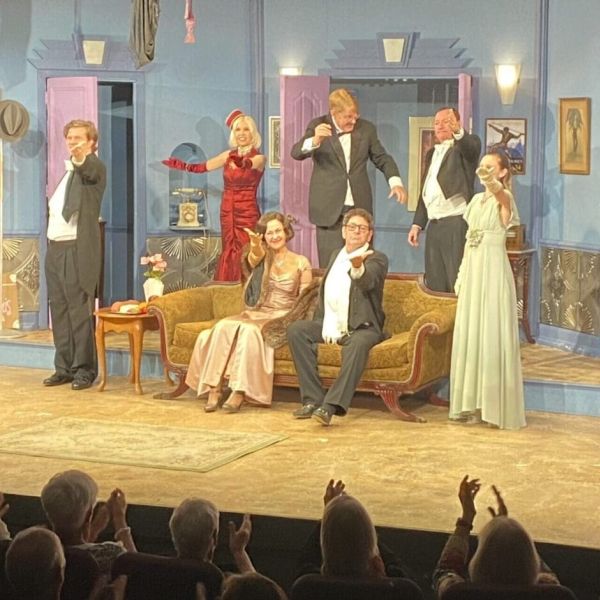 Island Players bring the laughs with &ldquo;A comedy of Tenors&rdquo;