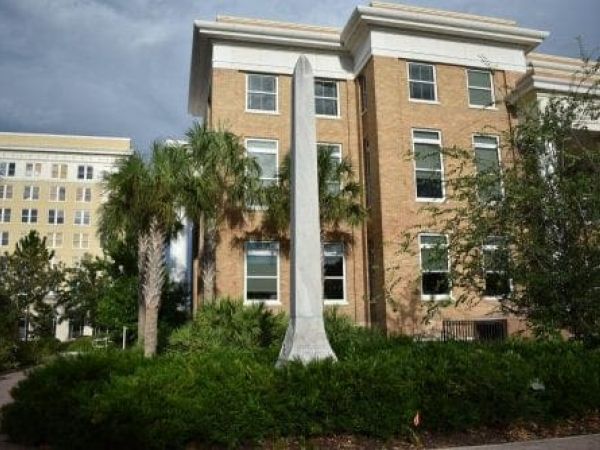 Confederate monument