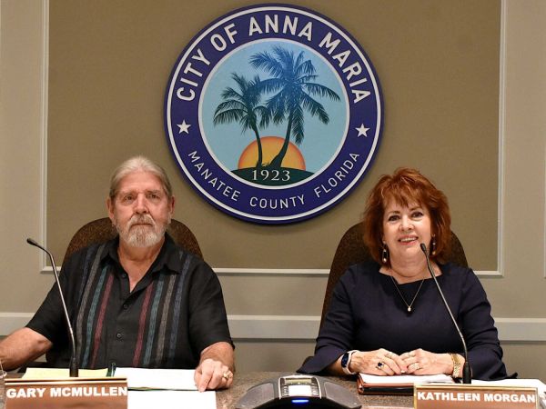 McMullen, Morgan participate in candidate forum