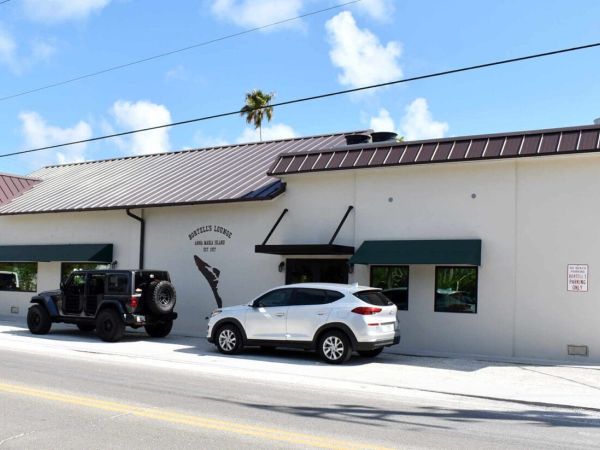 Bortell&rsquo;s Lounge for sale