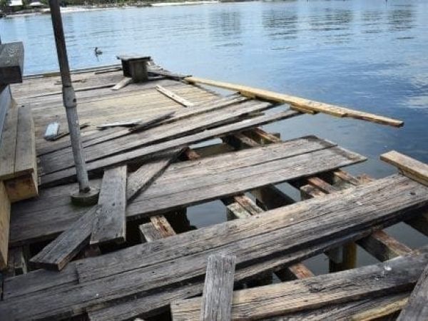 Anna Maria City Pier post-Irma