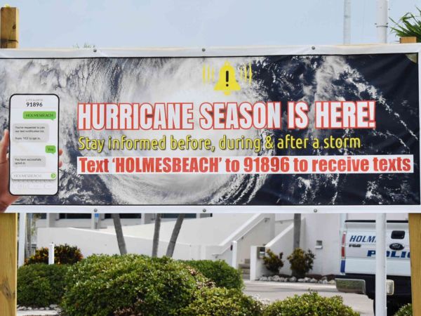 Holmes Beach hurricane preparations