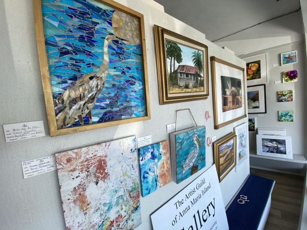 Artists&rsquo; Guild features art by cancer survivors