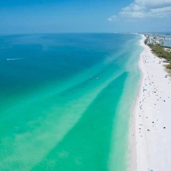 Man, 71, drowns at Coquina Beach