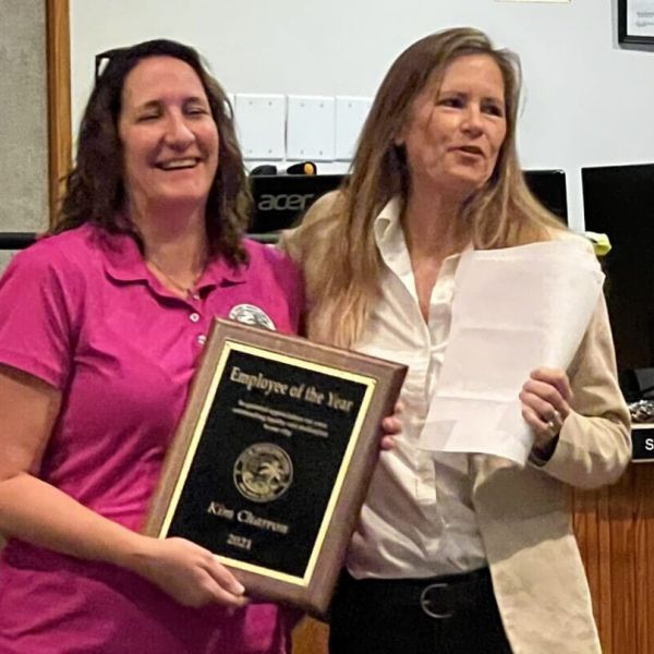 City recognizes outstanding community service