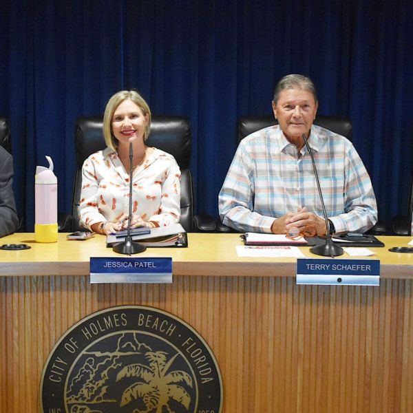 Holmes Beach commission seats to be decided Nov. 4