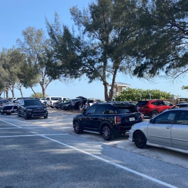 Illegal parking in Bradenton Beach becoming a big problem
