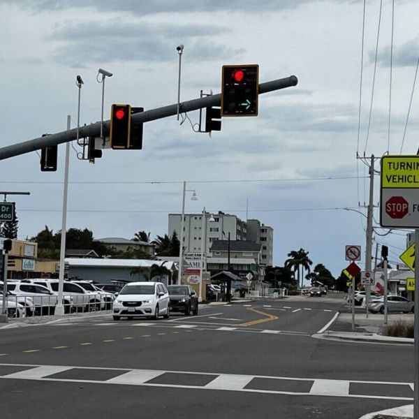 Attention drivers: Traffic light has changed