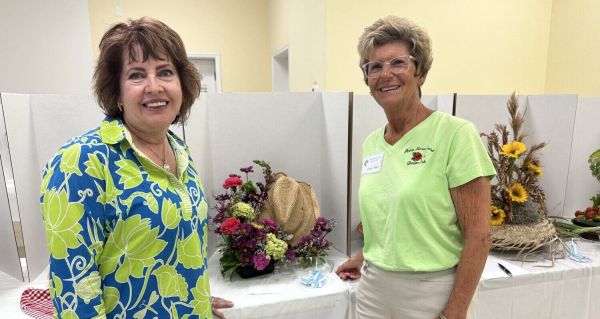 Garden Club flower show proves flowers can be art