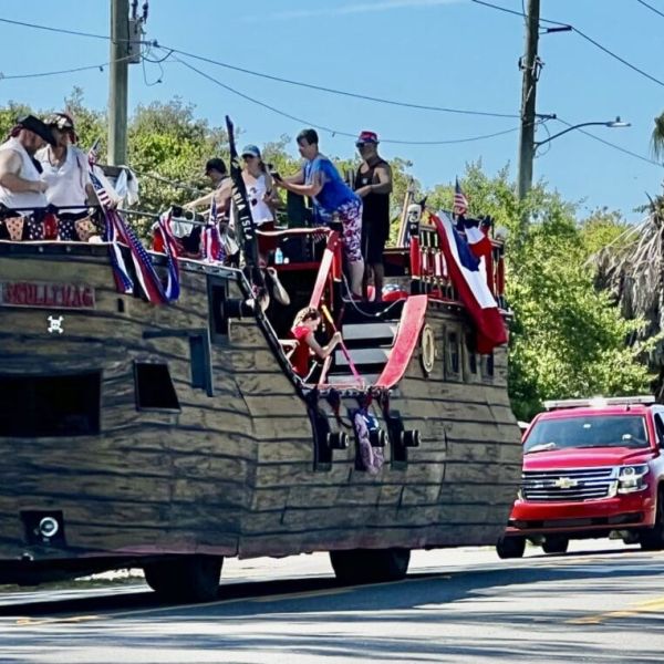 July Fourth weekend crowds return to Anna Maria Island