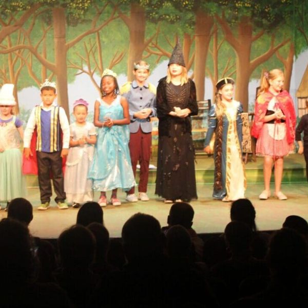 Children&rsquo;s Drama Camp performs