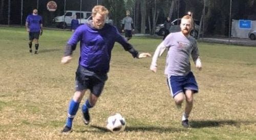 Center soccer Sato semi-finals