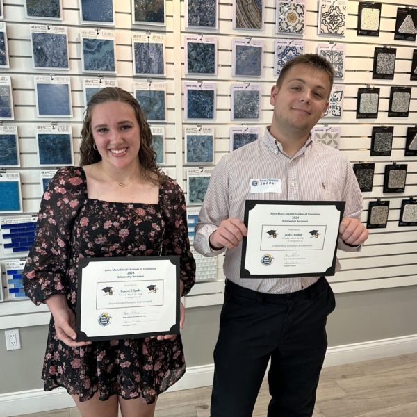 AMI Chamber awards scholarships