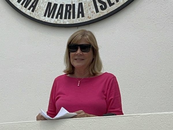 County commissioner accused of theft