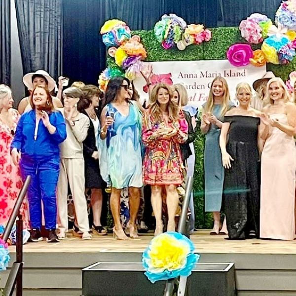 Garden club hosts &lsquo;Flower Power&rsquo; fashion show