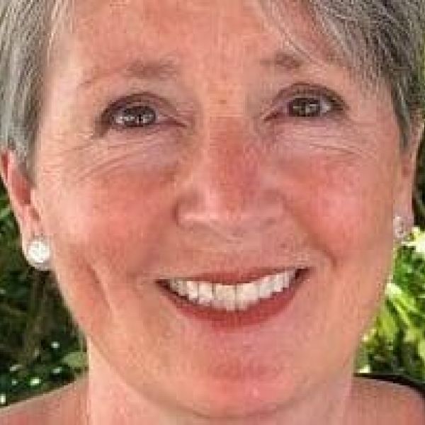 Former president honored with Artists&rsquo; Guild award