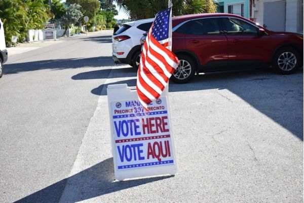 Bradenton Beach voters support conflicting parking garage amendments
