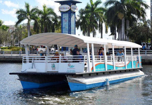 Gulf Island Ferry service delayed