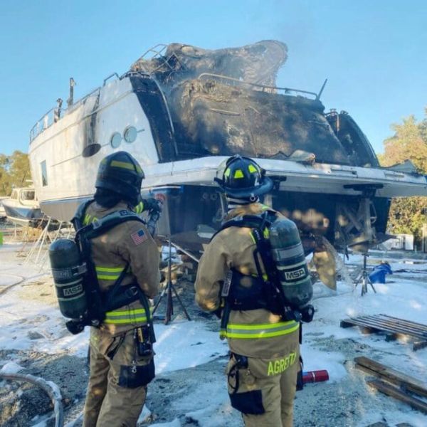 WMFR responds to fire at Cortez Cove Marina