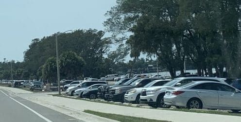 Boaters outnumber beachgoers in Holmes Beach