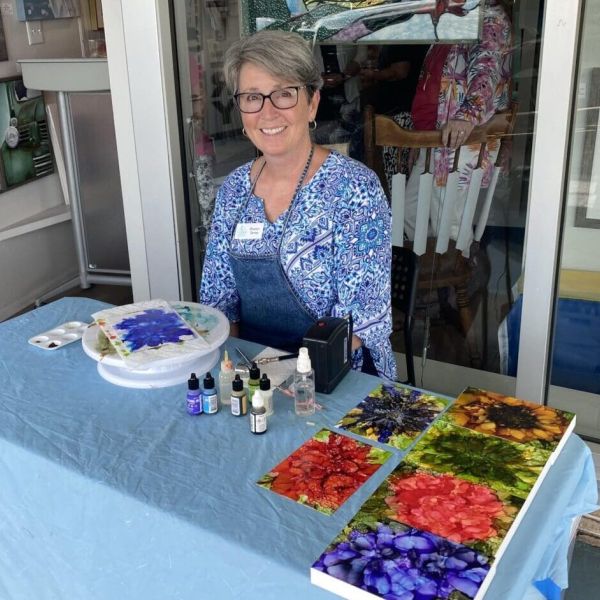 Galleries hold final Art Walk of season