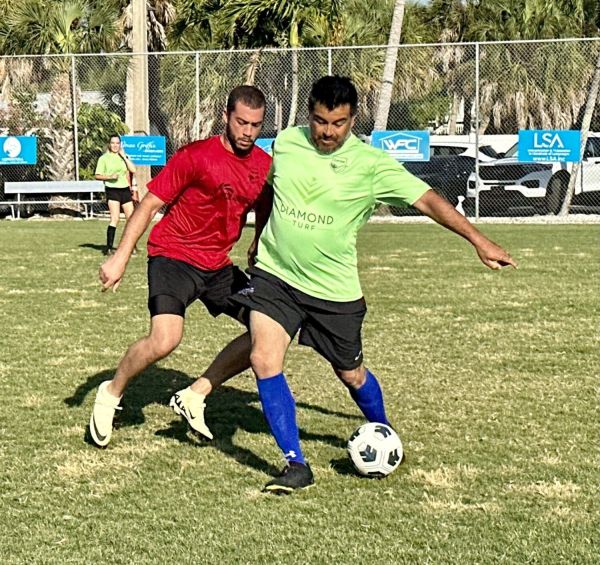 Pool America, Diamond Turf tie