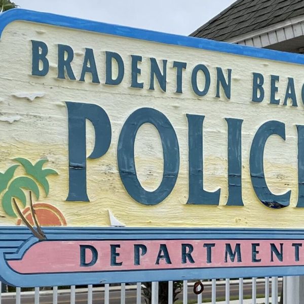 Bridge Street arrest ties up police for hours