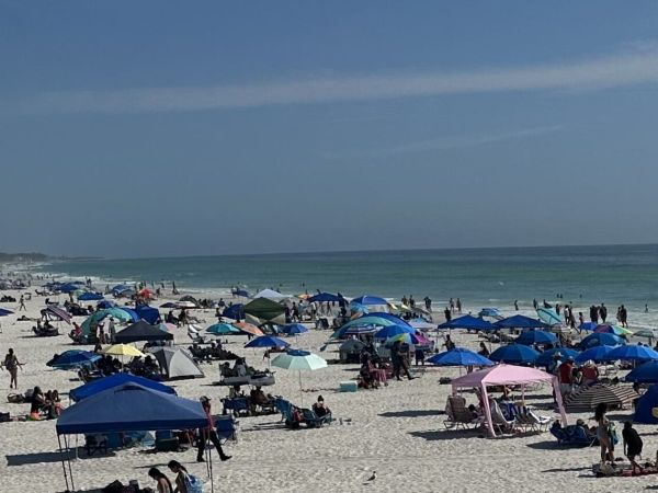 April brings big crowds, heavy traffic