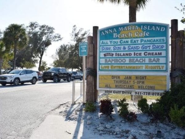 Manatee County public beaches closing Friday&nbsp;