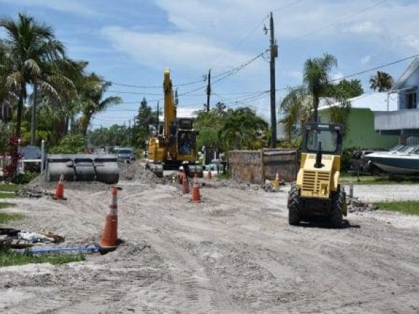 Bradenton Beach Avenue C contract