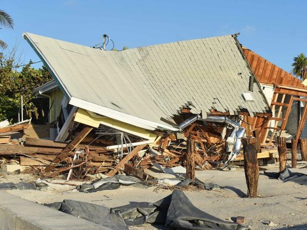 Residents and business owners return to Holmes Beach