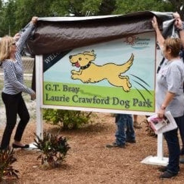 Dog park renamed in Laurie Crawford&rsquo;s honor