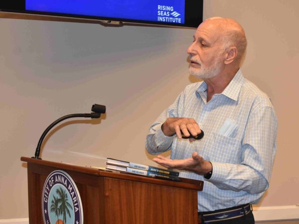 Sea level rise expert addresses Anna Maria Commission