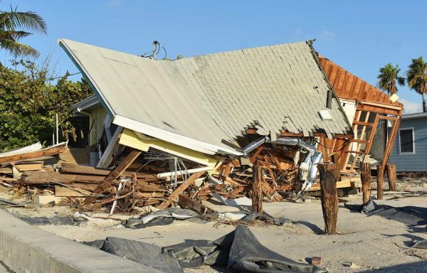 Residents and business owners return to Holmes Beach