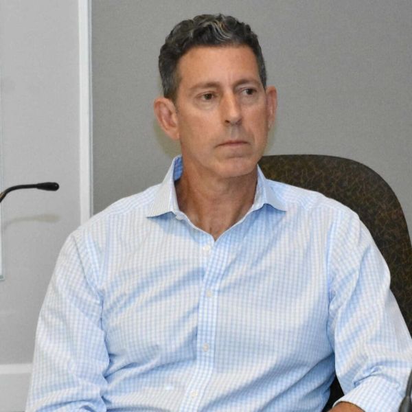 City hopes to incentivize permanent residents