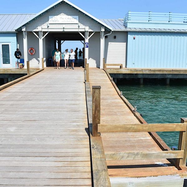 Water taxi agreement disappoints Anna Maria officials