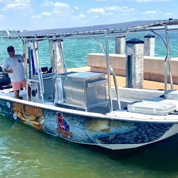Hot Dog Guy coming to Jewfish Key sandbar