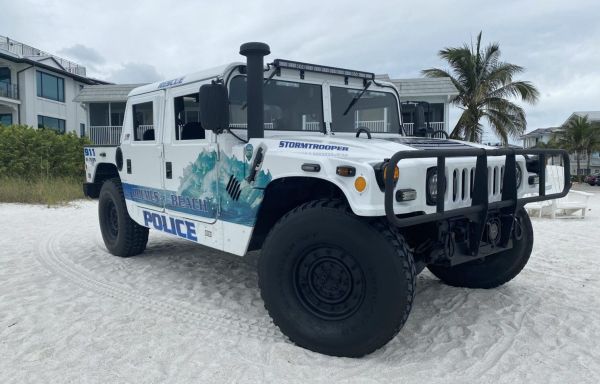 Holmes Beach Hummer not just for show