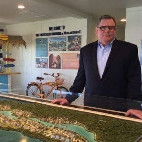 Minto Michael Belmont