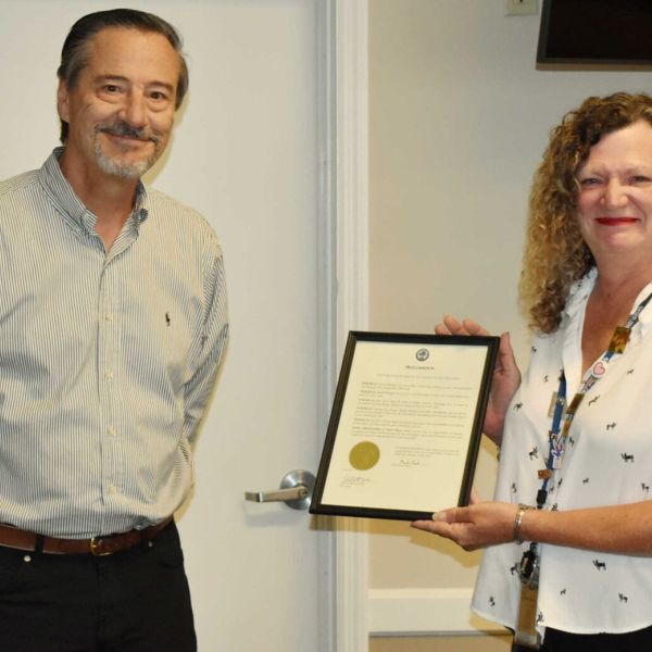 Anna Maria postmaster retires