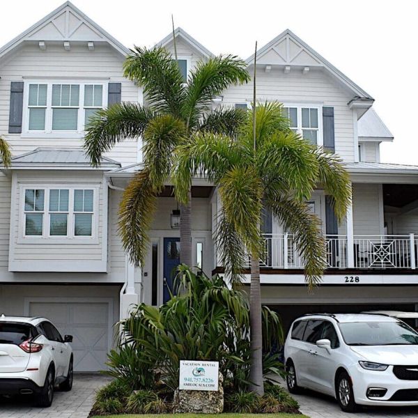 Vacation rental bills reach final votes