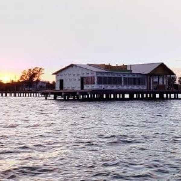 New pier takes shape