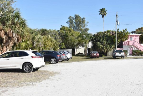 Anna Maria amends off-street parking regulations