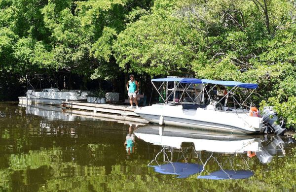 Canal-side homeowners served summons in Hunters Point lawsuit